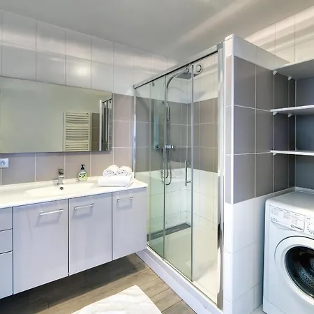 Bord De - Premiere Conciergerie